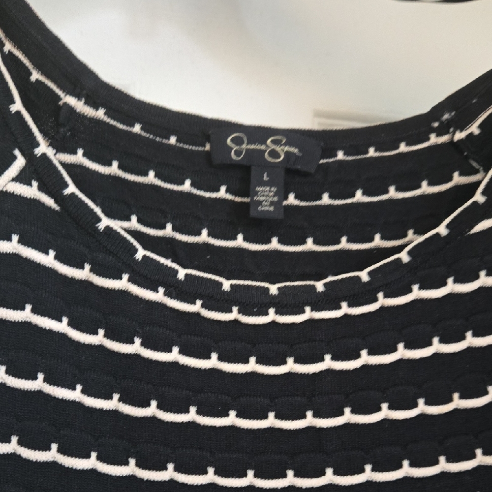 Jessica Simpson NWOT Black and White Patterned Dress Size L
